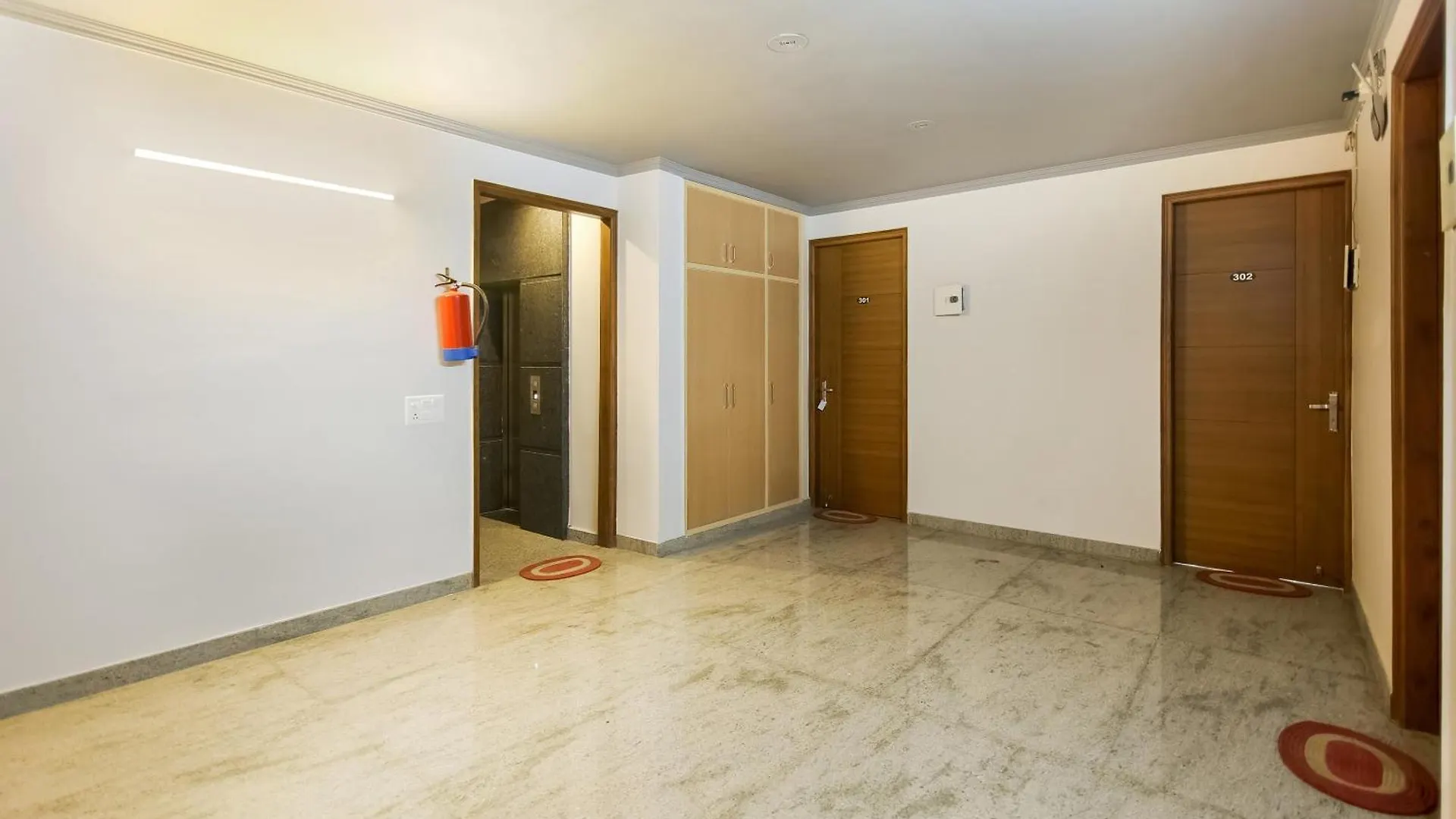 Hotel O Vijaya Residency 古尔冈